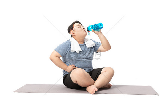 肥胖男士运动休息图片