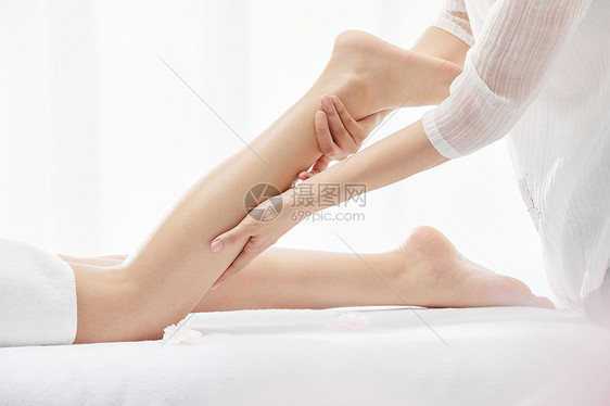 女性spa腿部护理图片