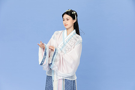  古风汉服美女遮袖子图片