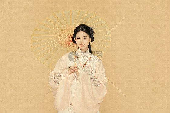 工笔画古风汉服中国风美女撑伞图片