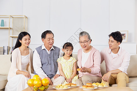 中秋家庭聚会图片