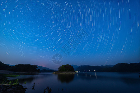 户外美丽星空背景图片