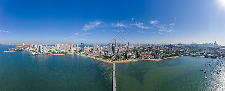 青岛海岸线青岛网红栈桥景区航拍市南区全景背景