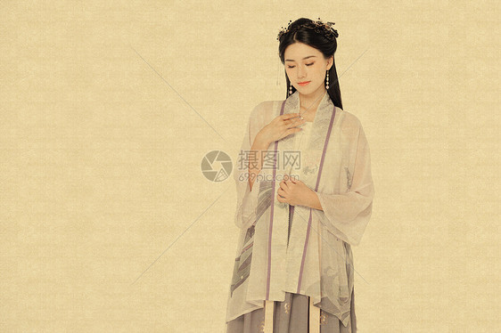 工笔画古风汉服中国风美女图片