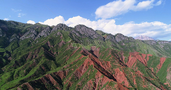 新疆天山图片