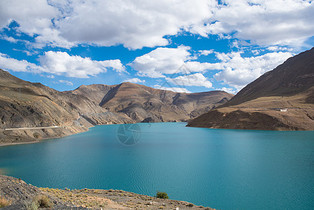 西藏日喀则满拉水库自然风光图片