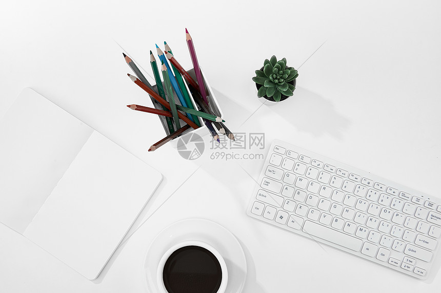 创意学习办公和桌面咖啡场景图片