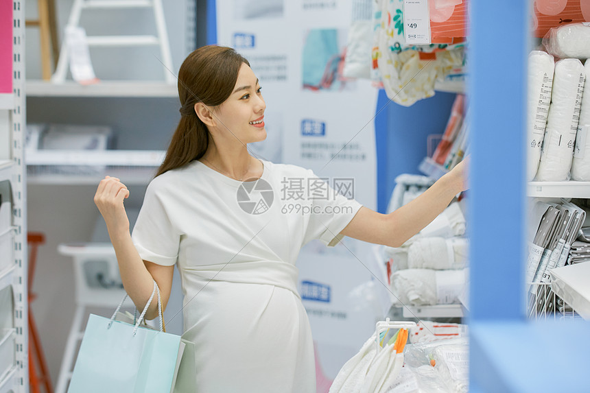 孕妇商场购物图片