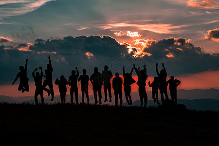 夕阳人像剪影摄影图片图片