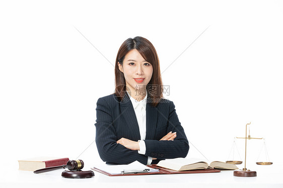 青年女性律师办公图片