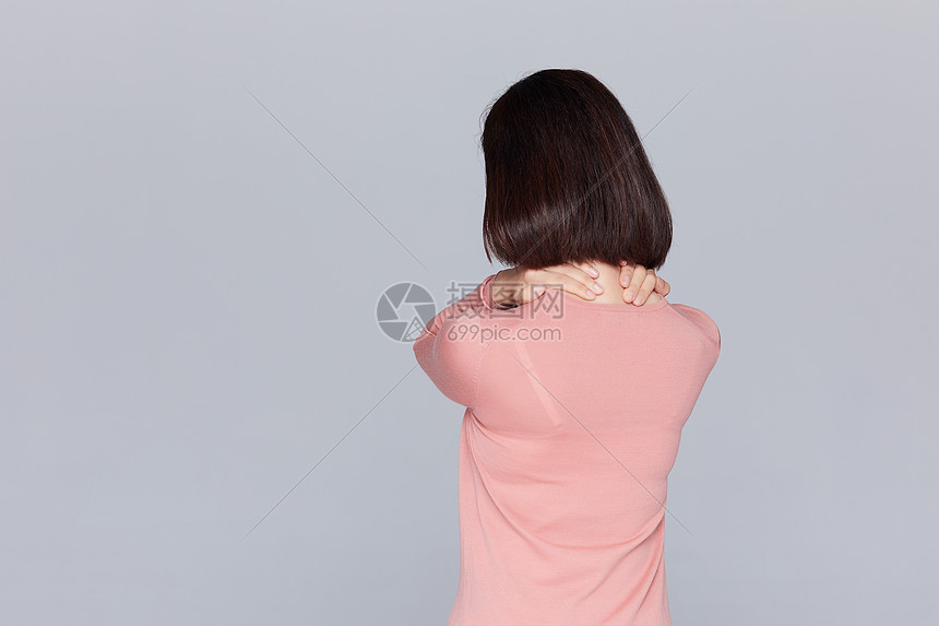 女性身体脖子不舒服高清图片下载 正版图片 摄图网 女性身体脖子不舒服高清图片下载 正版图片 摄图网