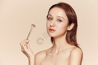 女性美妆面部化妆图片