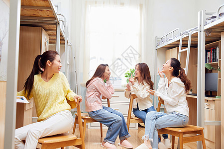 女学生宿舍聊天图片