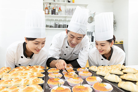 面点师傅烘培面包甜点图片素材