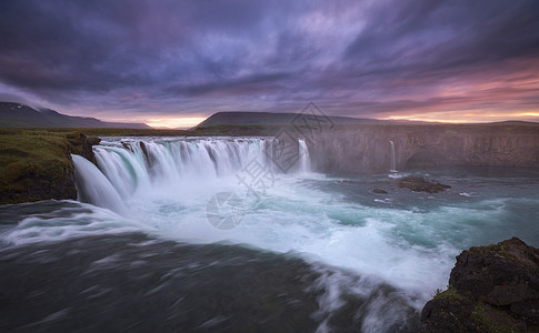 冰岛众神瀑布背景图片