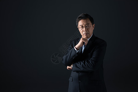 商业人士亚洲人成熟男性形象企业家思考背景