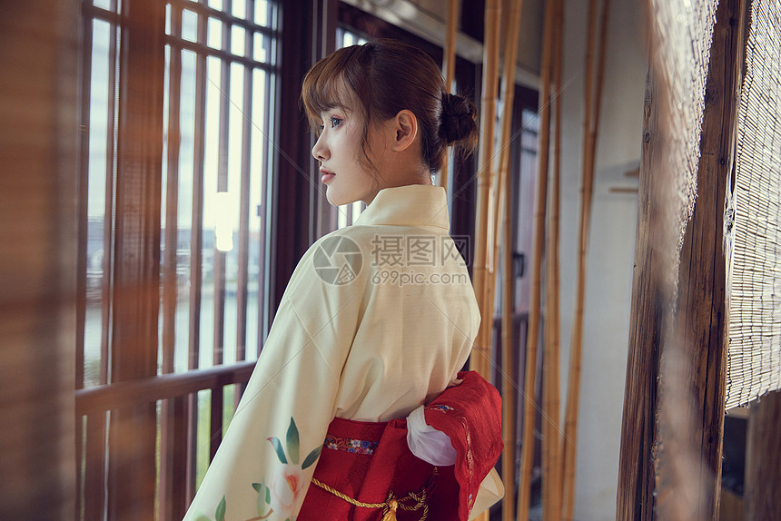 日系和服美女背影高清图片下载 正版图片 摄图网