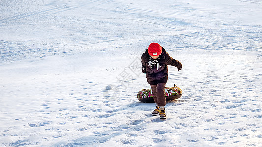 呼和浩特赛马场滑雪场游玩景观背景图片