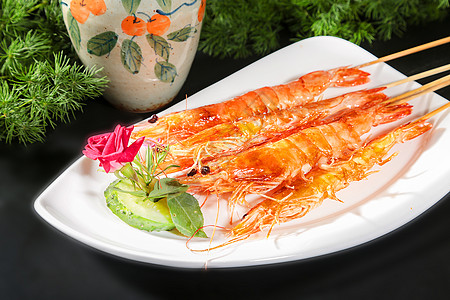 日本盐烤大虾料理高清图片