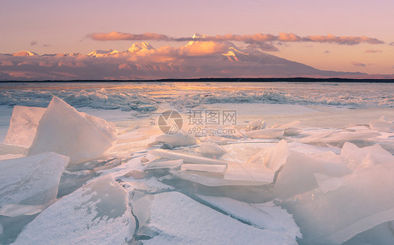 海岸冬天风光图片