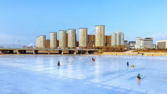 呼和浩特冬季城市冰雪景观图片