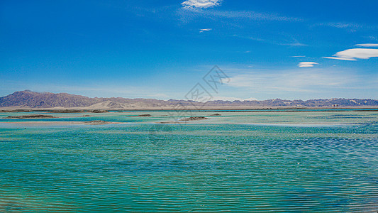 青海大柴旦翡翠湖风光图片