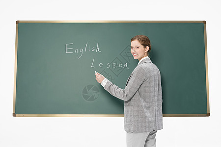 抱着试卷的女学生与外教老师高清图片下载 正版图片 摄图网 抱着试卷的女学生与外教老师高清图片下载 正版图片 摄图网
