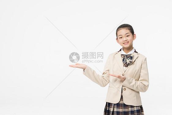 双手展示的小女孩女学生合成素材图片