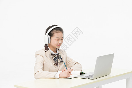 英语培训线上教育小女孩上网课背景