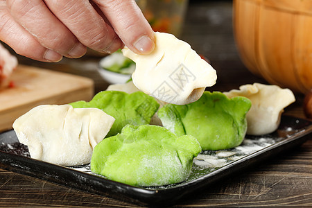 手工水饺包饺子食材高清图片