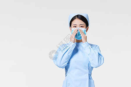 护士展示口罩带法图片