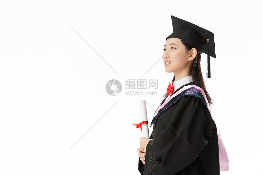 穿学士服的女大学毕业生高清图片下载 正版图片501717359 摄图网