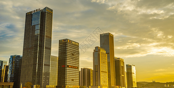 拍摄于贵阳观山湖建筑写字楼背景