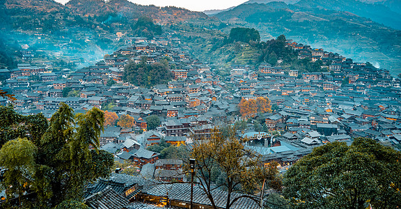 旅游景区拍摄与贵州黔东南西江千户苗寨建筑群背景