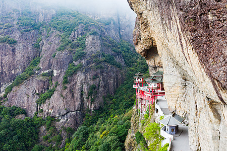 漳州卤面悬空古刹灵通寺背景