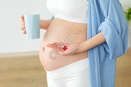 孕妇身体不适高清图片