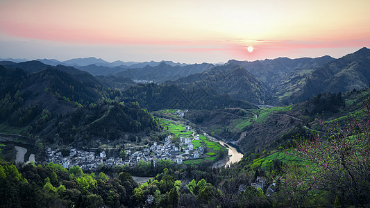 皖南山区歙县石潭村日落图片