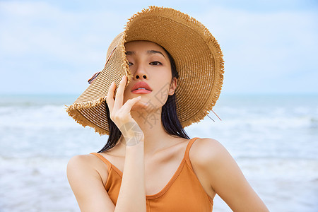 海边美女年轻美女夏日海边旅行背景