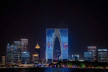 江苏苏州夜景东方之门夜景大厦图片