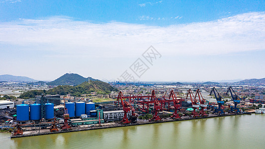 潮汕榕江边上的货运码头背景图片