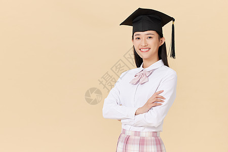 戴学士帽的女学生形象毕业高清图片素材