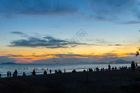 夏天的三亚海边风光图片