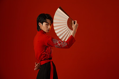 中国风红色扇子图片