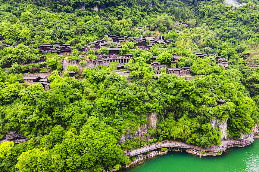 湖北5A风景区三峡人家巴王宫航拍图片