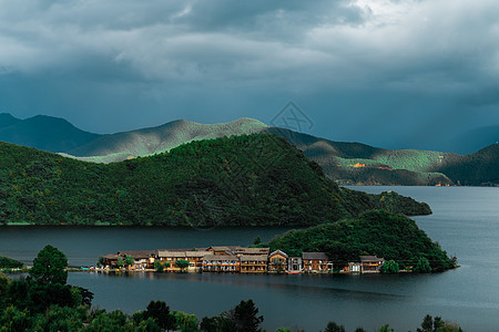 云南泸沽湖风光背景图片