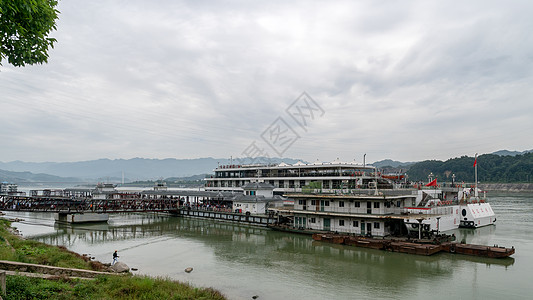 黄河边老黄陵庙码头背景