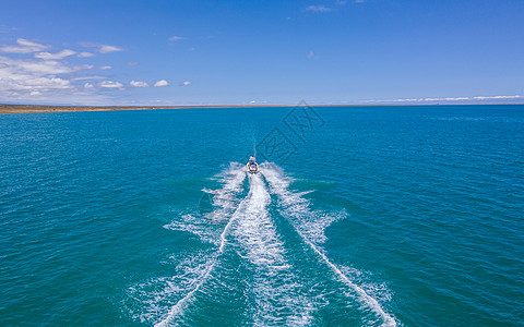 航拍青海地标青海湖图片