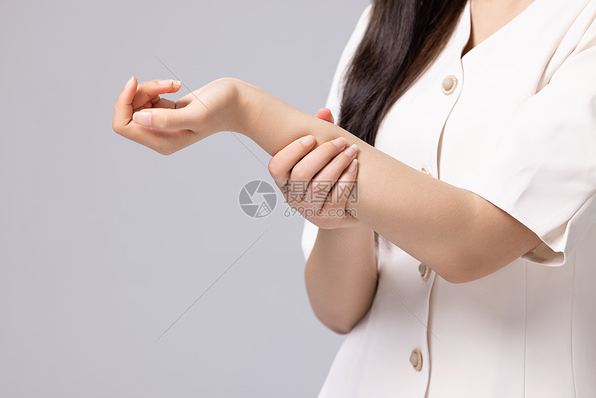 女性手腕损伤关节疼痛局部特写高清图片下载 正版图片 摄图网
