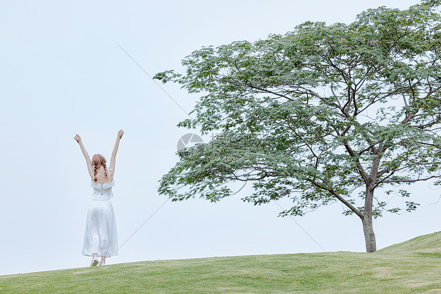 日系美女清新写真图片