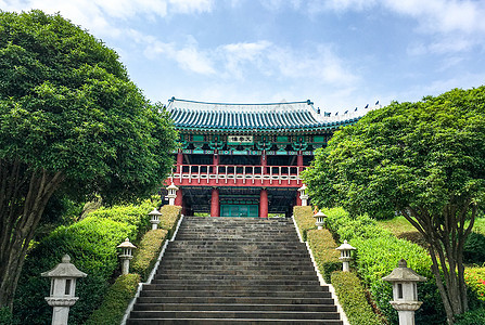 韩国天帝楼古建筑夏日风光图片